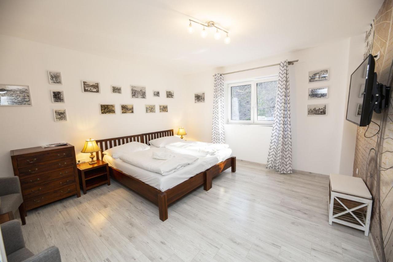 In Spirit, Hotel V Roznovskem Pivovaru - Pivni Lazne, Wellness & Cokoladovna Rožnov pod Radhoštěm Buitenkant foto